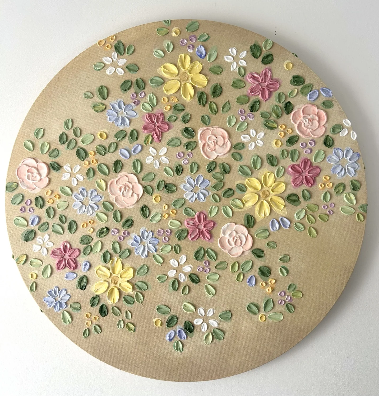 Round cream floral painting